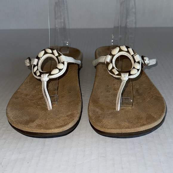 Vionic Ricci Toe Post Sandals - Picture 7 of 11
